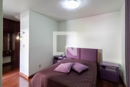 Casa para alugar com 350m², 6 quartos e 2 vagasSuíte 2