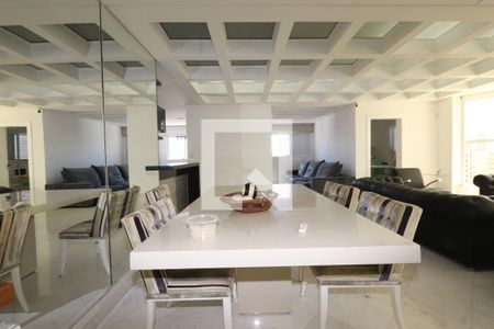 Apartamento à venda com 250m², 4 quartos e 3 vagasSala de Jantar