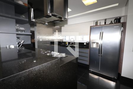 Apartamento à venda com 250m², 4 quartos e 3 vagasCozinha