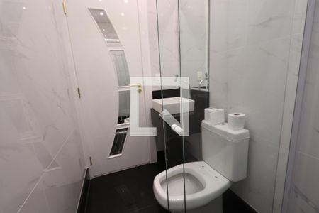 Apartamento à venda com 250m², 4 quartos e 3 vagasBanheiro da Suíte 4