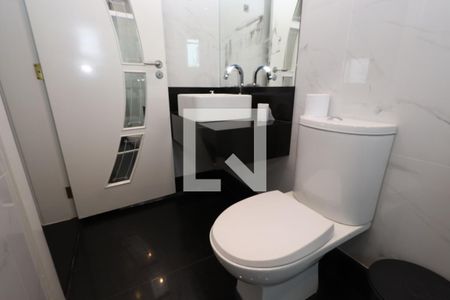 Apartamento à venda com 250m², 4 quartos e 3 vagasBanheiro do Salão de Festas