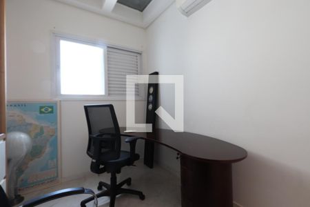 Apartamento à venda com 250m², 4 quartos e 3 vagasSuíte 4