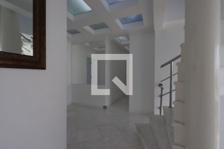 Apartamento à venda com 250m², 4 quartos e 3 vagasHall ala íntima