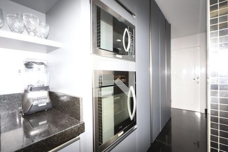 Apartamento à venda com 250m², 4 quartos e 3 vagasCozinha