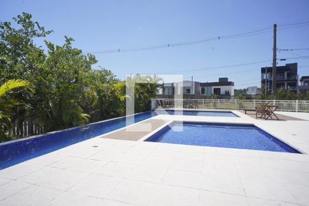 Casa à venda com 218m², 3 quartos e 2 vagasÁrea comum - Piscina