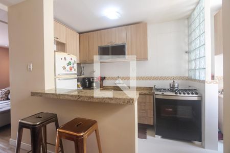 Apartamento à venda com 99m², 2 quartos e sem vaga Apartamento à venda com 99m², 2 quartos e sem vagaCozinha