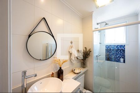 Apartamento à venda com 131m², 3 quartos e 3 vagas Apartamento à venda com 131m², 3 quartos e 3 vagasBanheiro Social