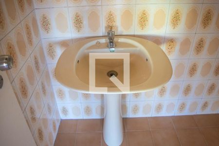 Apartamento para alugar com 136m², 1 quarto e 1 vagaBanheiro andar superior