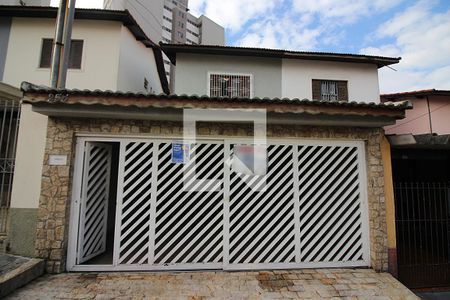 Casa à venda com 120m², 2 quartos e 2 vagasFachada 