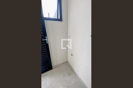 Casa de condomínio à venda com 100m², 2 quartos e 2 vagasCobertura - Area de Serviço - Banheiro