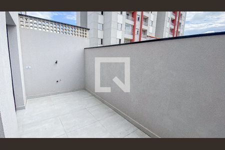 Casa de condomínio à venda com 100m², 2 quartos e 2 vagasVaranda da Sala