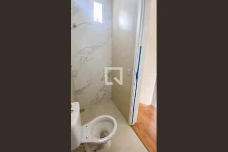 Casa de condomínio à venda com 100m², 2 quartos e 2 vagasBanheiro