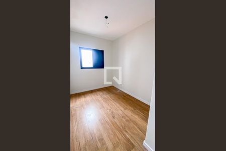 Casa de condomínio à venda com 100m², 2 quartos e 2 vagasQuarto 1