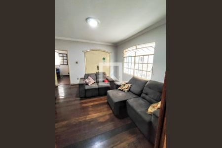Casa à venda com 455m², 7 quartos e 2 vagas Casa à venda com 455m², 7 quartos e 2 vagassala 3
