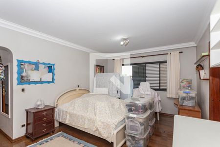 Apartamento à venda com 380m², 4 quartos e 4 vagas Apartamento à venda com 380m², 4 quartos e 4 vagasSuite 4