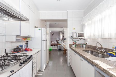 Apartamento à venda com 380m², 4 quartos e 4 vagas Apartamento à venda com 380m², 4 quartos e 4 vagasCozinha