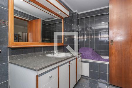 Apartamento à venda com 380m², 4 quartos e 4 vagas Apartamento à venda com 380m², 4 quartos e 4 vagasSuite 4