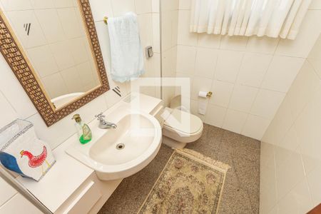 Apartamento à venda com 380m², 4 quartos e 4 vagas Apartamento à venda com 380m², 4 quartos e 4 vagasLavabo