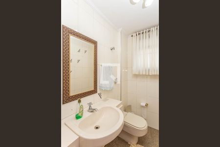 Apartamento à venda com 380m², 4 quartos e 4 vagas Apartamento à venda com 380m², 4 quartos e 4 vagasLavabo