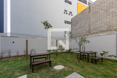 Apartamento à venda com 36m², 2 quartos e sem vagaÁrea comum