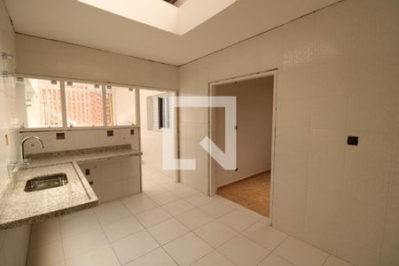 Casa à venda com 450m², 6 quartos e 3 vagasCozinha