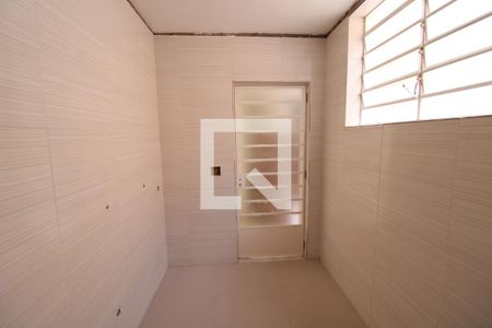 Casa à venda com 450m², 6 quartos e 3 vagasÁrea de Serviço 1