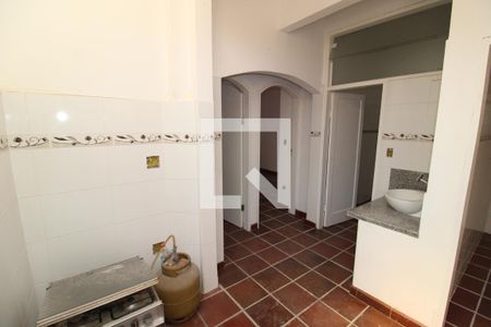 Casa à venda com 450m², 6 quartos e 3 vagasCasa 2 - Sala / Cozinha