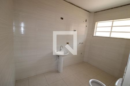 Casa à venda com 450m², 6 quartos e 3 vagasSuíte - Banheiro