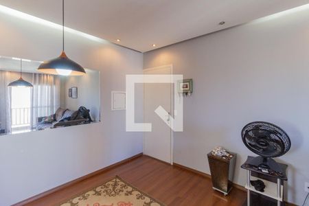 Sala de apartamento à venda com 2 quartos, 58m² em Piratininga, Osasco