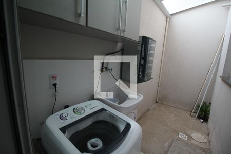 Apartamento à venda com 48m², 2 quartos e 1 vagaÁrea de Serviço