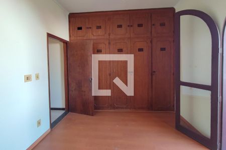 Casa de condomínio à venda com 600m², 6 quartos e 7 vagasQuarto 4