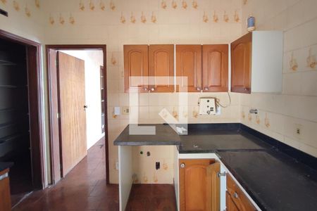 Casa de condomínio à venda com 600m², 6 quartos e 7 vagasCozinha