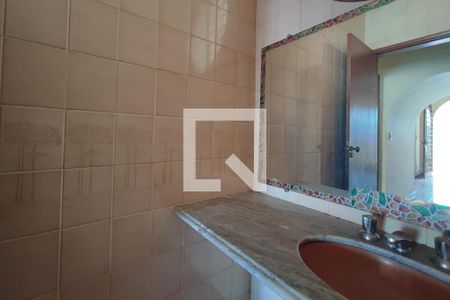 Casa de condomínio à venda com 600m², 6 quartos e 7 vagasLavabo