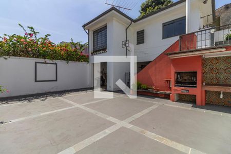 Casa para alugar com 400m², 3 quartos e 1 vagaQuintal