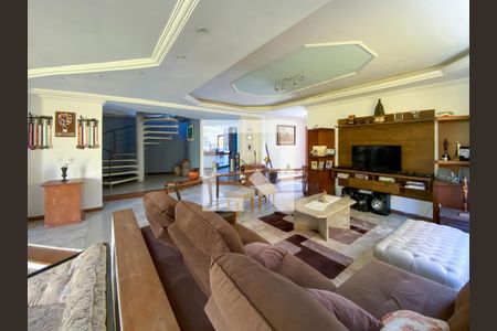 Casa à venda com 609m², 7 quartos e 6 vagasSala 1