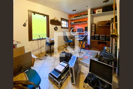 Casa à venda com 609m², 7 quartos e 6 vagasQuarto 5