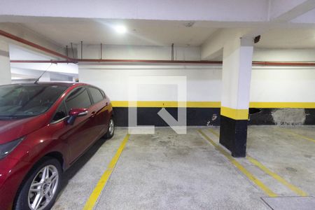 Apartamento à venda com 250m², 4 quartos e 3 vagas Apartamento à venda com 250m², 4 quartos e 3 vagasGaragem