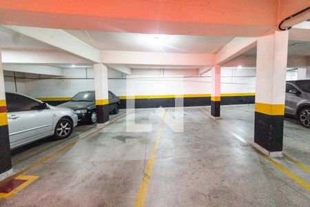 Apartamento à venda com 250m², 4 quartos e 3 vagas Apartamento à venda com 250m², 4 quartos e 3 vagasGaragem