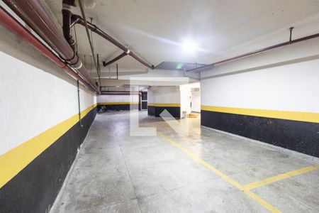 Apartamento à venda com 250m², 4 quartos e 3 vagas Apartamento à venda com 250m², 4 quartos e 3 vagasGaragem Visitante