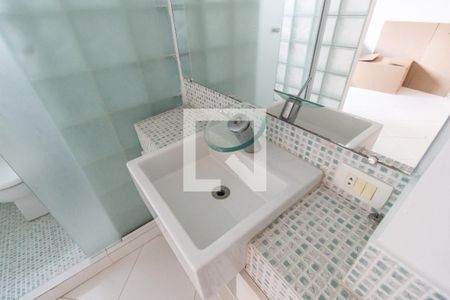 Apartamento à venda com 250m², 4 quartos e 3 vagas Apartamento à venda com 250m², 4 quartos e 3 vagasBanheiro do Quarto 3