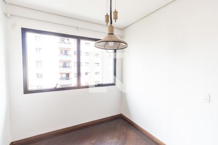 Apartamento à venda com 250m², 4 quartos e 3 vagas Apartamento à venda com 250m², 4 quartos e 3 vagasSala de jantar