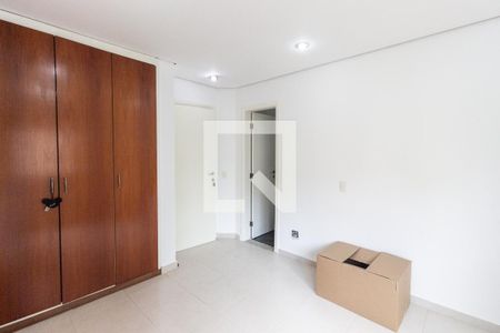 Apartamento à venda com 250m², 4 quartos e 3 vagas Apartamento à venda com 250m², 4 quartos e 3 vagasQuarto 2