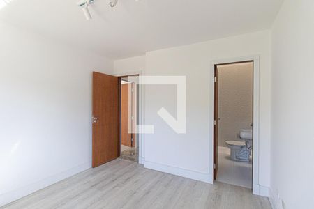 Quarto 1 Suite de casa para alugar com 3 quartos, 136m² em Bairro Alto, Curitiba