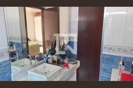 Casa à venda com 210m², 2 quartos e 2 vagas
