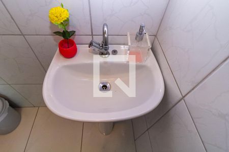 Casa à venda com 300m², 3 quartos e 2 vagasBanheiro 4