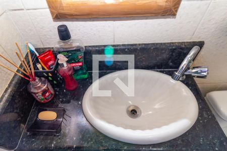 Casa à venda com 300m², 3 quartos e 2 vagasBanheiro 3