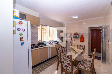 Casa à venda com 300m², 3 quartos e 2 vagasCozinha