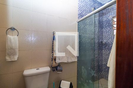 Casa à venda com 300m², 3 quartos e 2 vagasBanheiro da Suíte