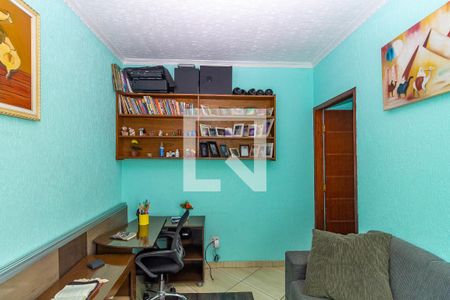 Casa à venda com 300m², 3 quartos e 2 vagasEscritório