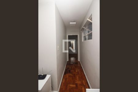 Apartamento à venda com 75m², 2 quartos e sem vagaCorredor